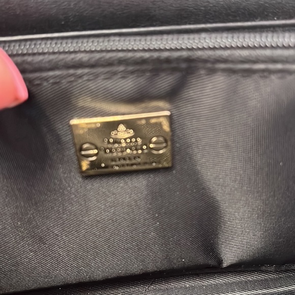 Vivienne Westwood zip wallet in box. - Picture 10 of 12